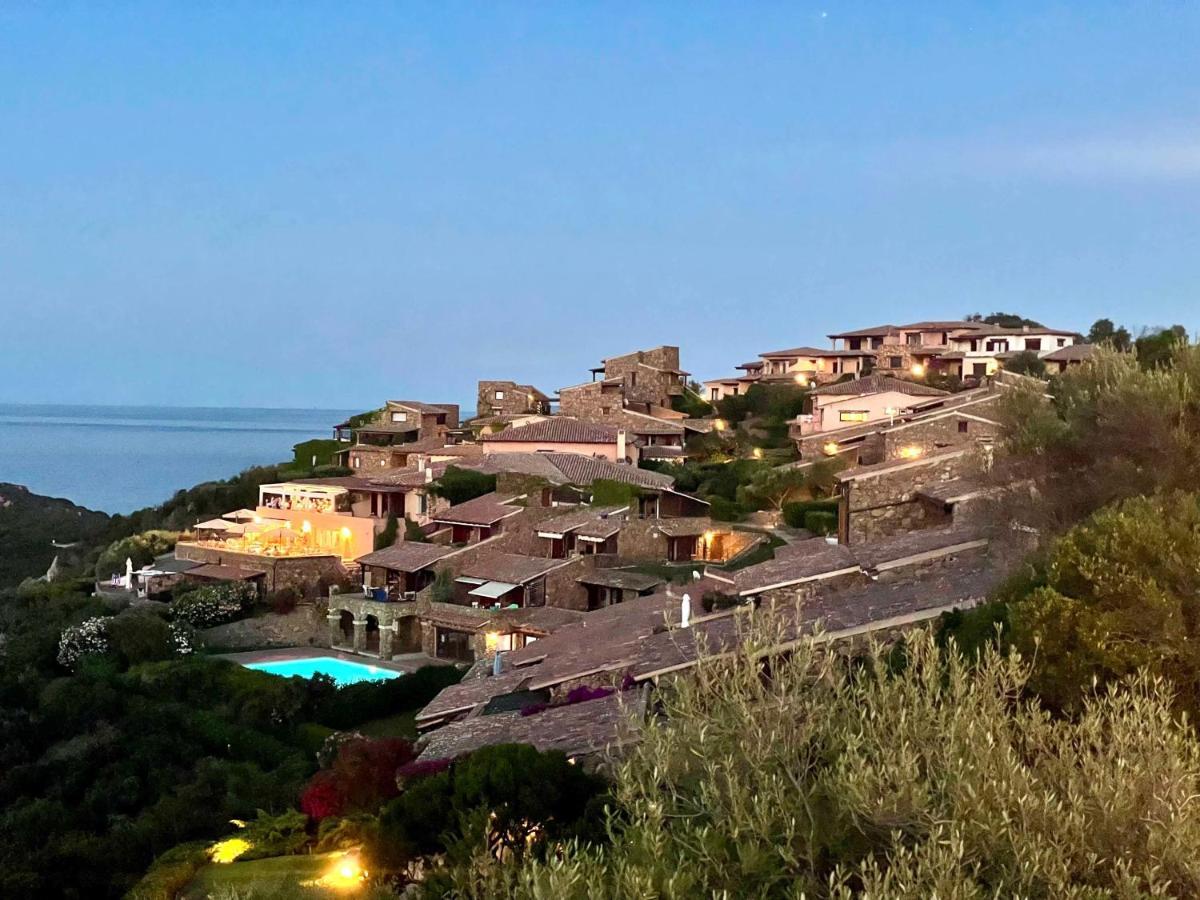 San Teodoro Punta Est Delizioso Monolocale Vista Mare Apartment Luaran gambar