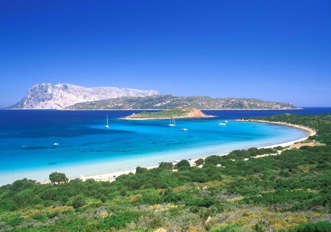 San Teodoro Punta Est Delizioso Monolocale Vista Mare Apartment Luaran gambar
