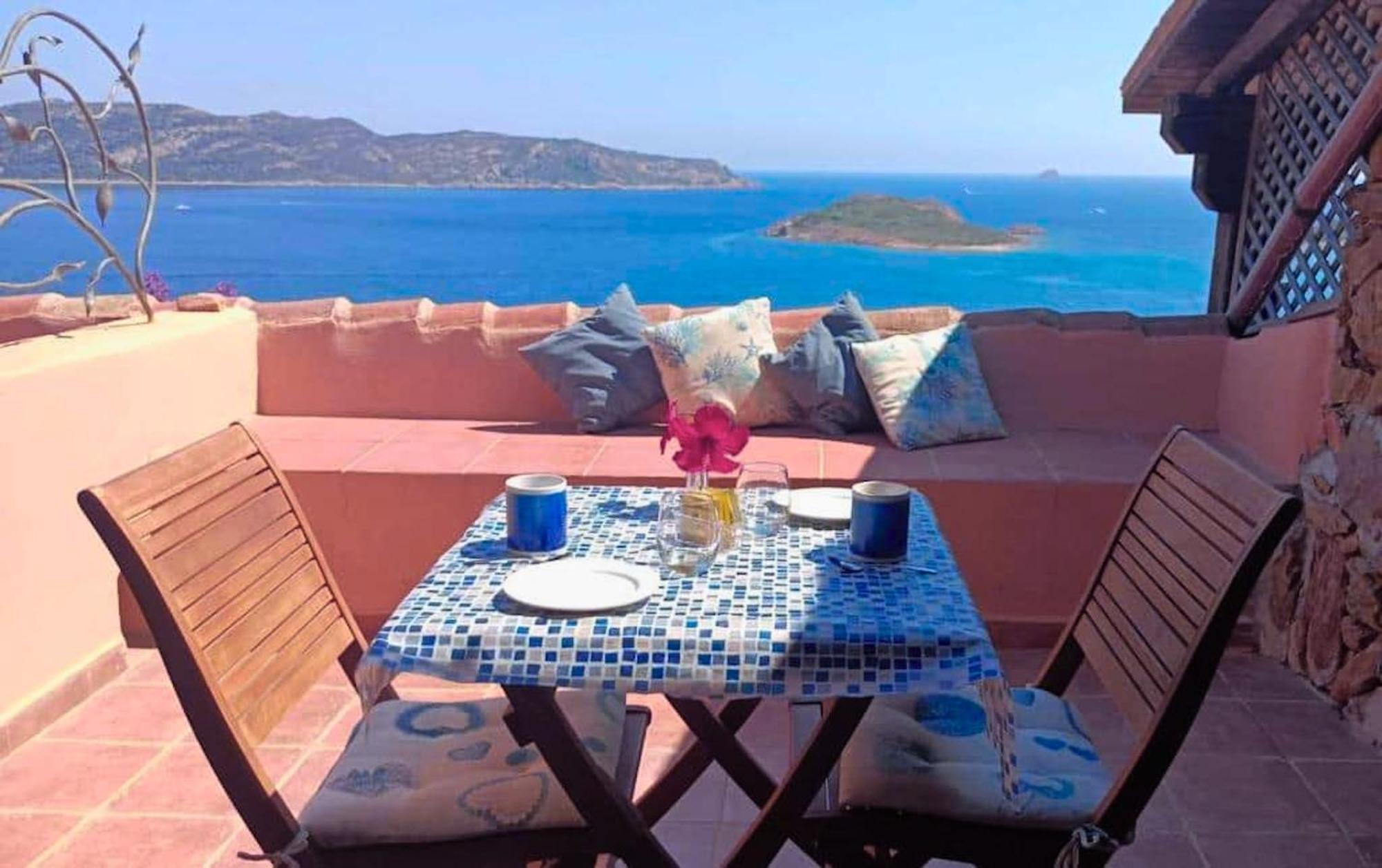 San Teodoro Punta Est Delizioso Monolocale Vista Mare Apartment Luaran gambar